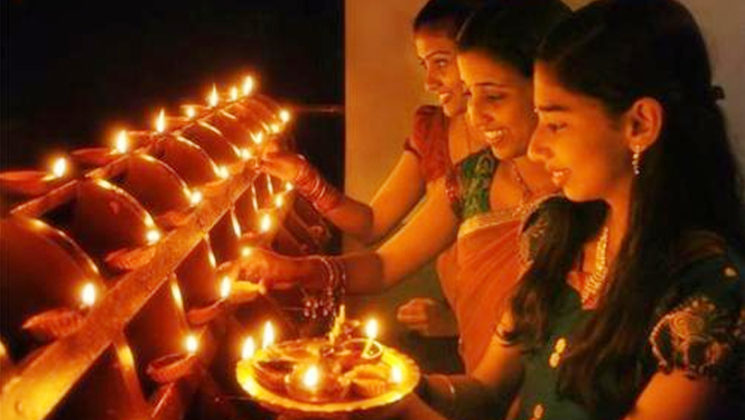 Heres How Diwali Is Celebrated Across India Funbuzztime