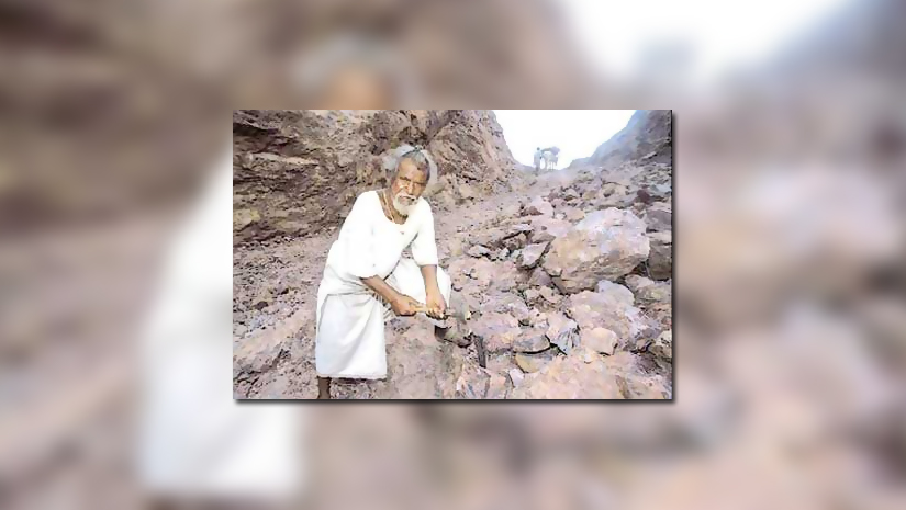 Cover-Story-Dashrath-Manjhi