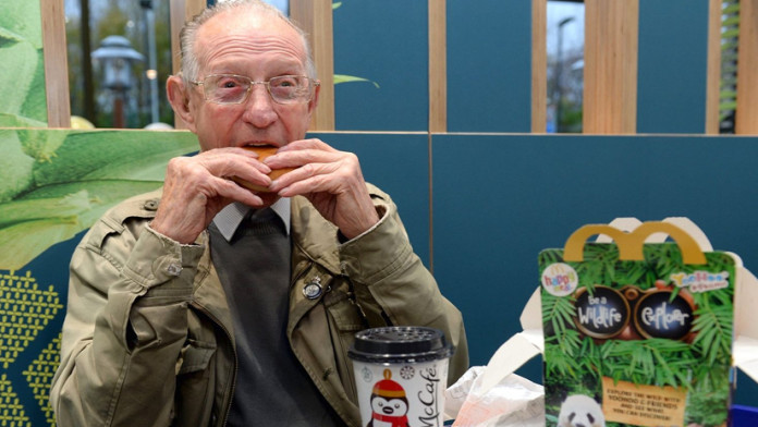 McDonalds Staff Throw B’Day Bash for a 93 year old Widower 