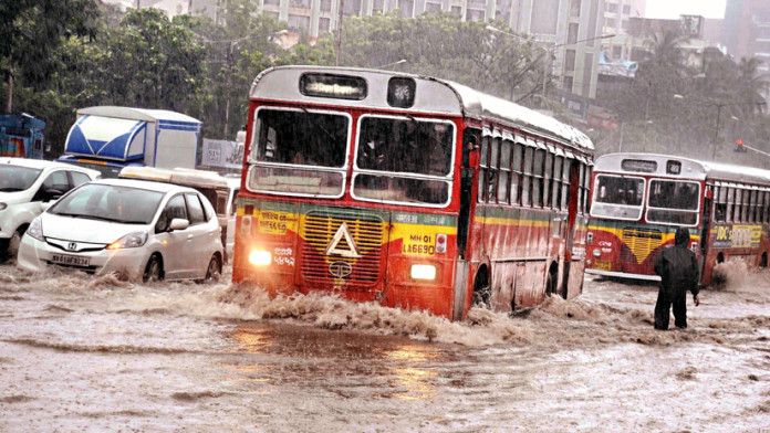 Mumbai Rains: Twitter Explosion