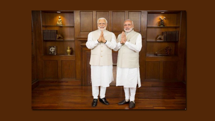 PM Modi in Madame Tussauds :Social Media