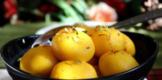 rajbhog-the-stuffed-rasgullas