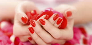 perfect-manicure-at-home