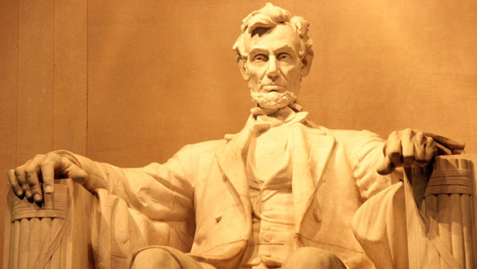 14 Amazing Facts About Abraham Lincoln