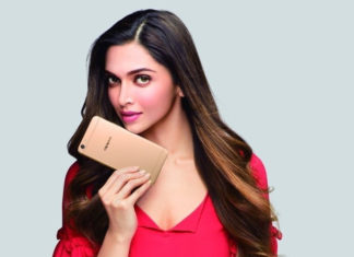 Deepika-Padukone-Oppo-phone