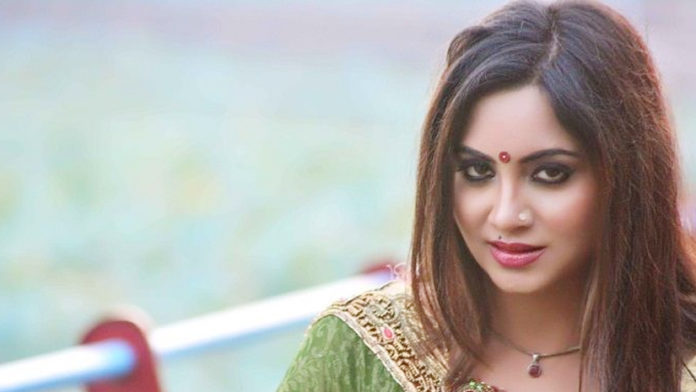 Bigg Boss Contestant Arshi Khan’s Dirty Secrets Revealed By Model Gehana Vasisth