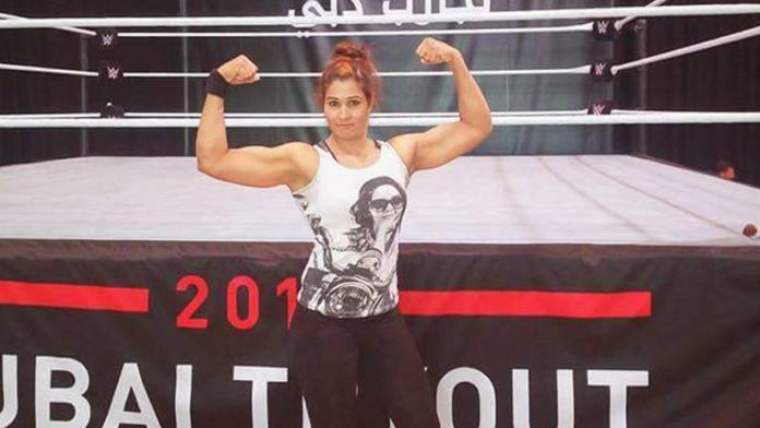 Kavita-Devi-Signs-WWE