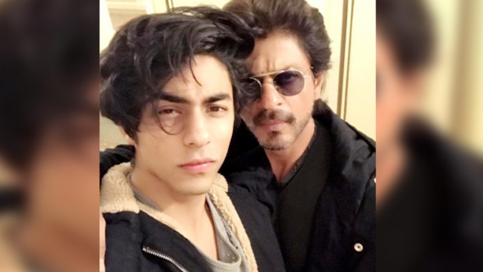 What Would Sharukh Khan Do If Arya Khan Kissed A Girl? Here’s What He Says…