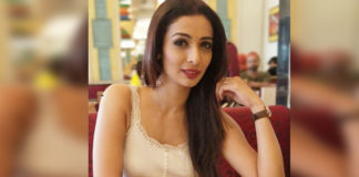 Malaika-Arora-Look-Alike-Henna-panchal